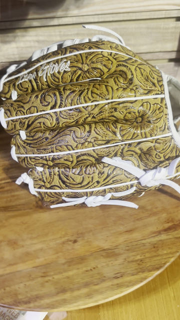 Thumbnail: 12” in stock full vaquero and white H-Web, oiled and broken in 