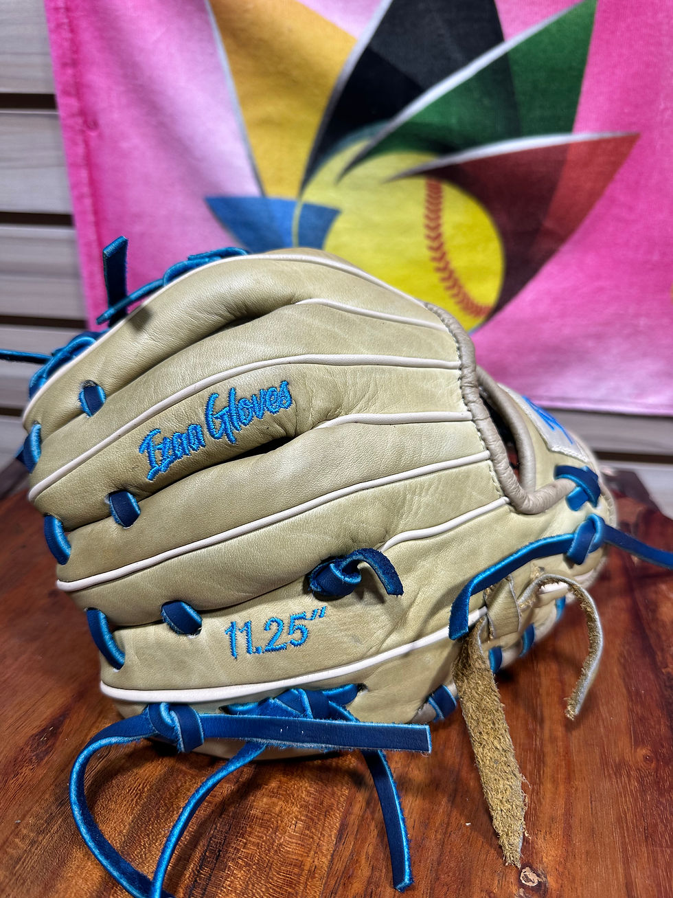Thumbnail: 11.25” tan / blue I web 