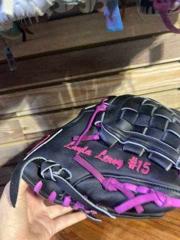 Thumbnail: Customize  kids small hands gloves 