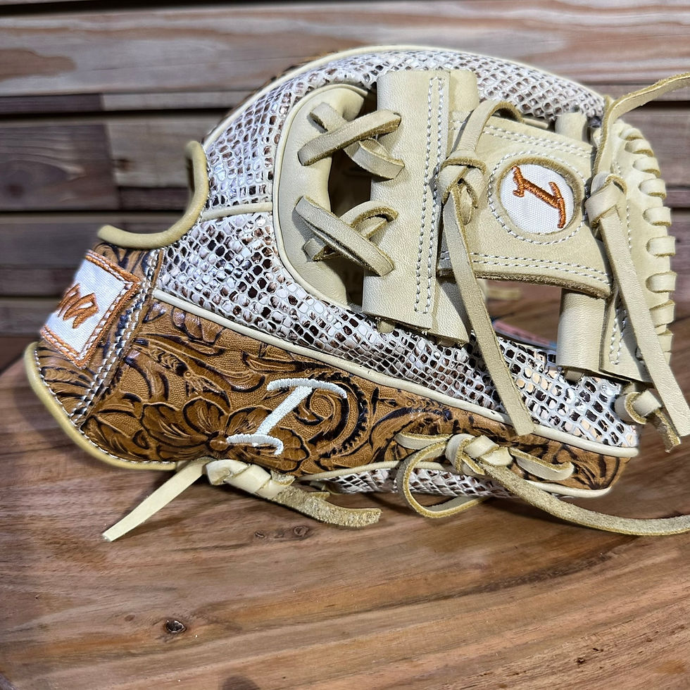 RHT, I-Web, Vaquero Honey / Snake Cream Baseball Softball Gloves