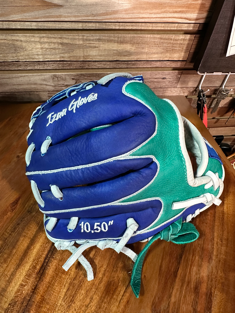 Thumbnail: 10.5” RHT deep pocket small hands  easy squeeze oiled broken in 