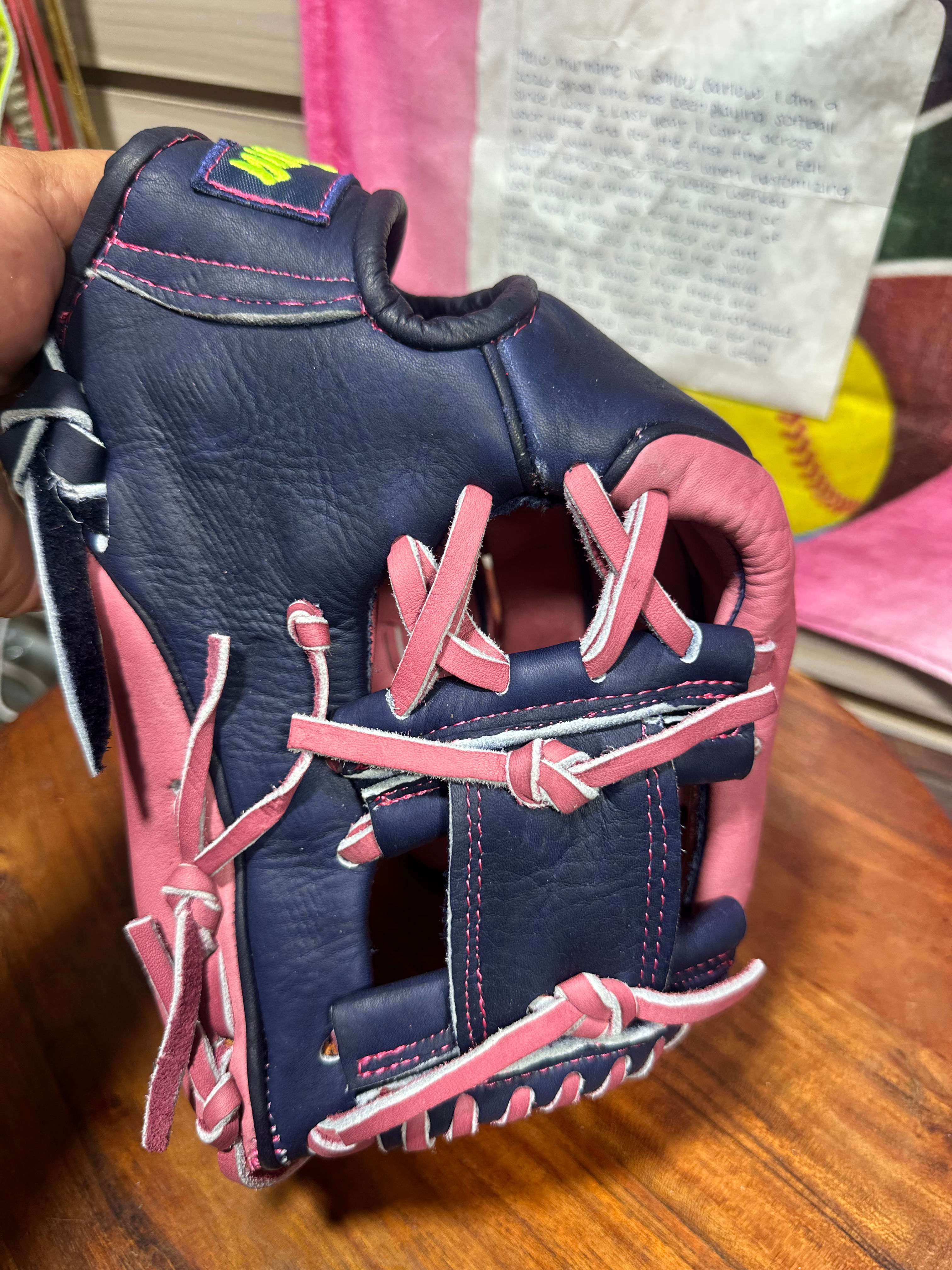 11.5” RHT, I-Web, Smooth Leather in Navy and Pink
