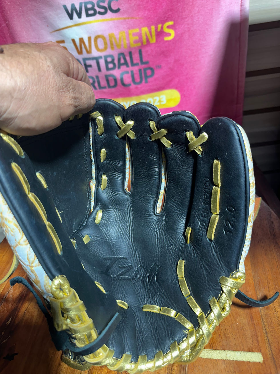 Thumbnail: 12” Ramón Ayala oiled broken in and extra padding 