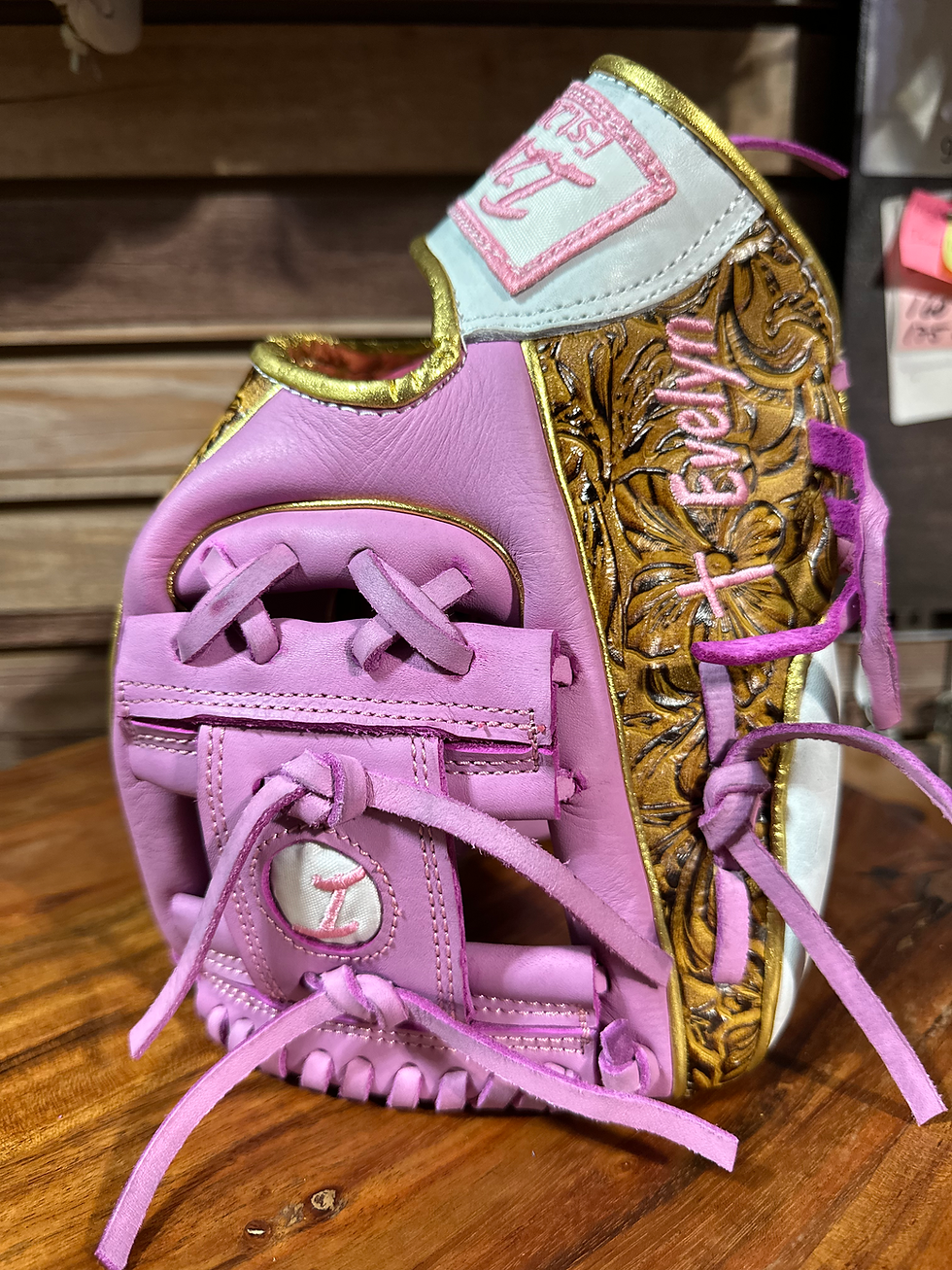 Thumbnail: Evelyn , vaquero /pink , customized only , broken in 