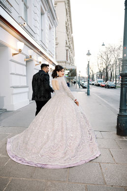 destination-wedding-vienna-bride-groom-portrait-vienna-city