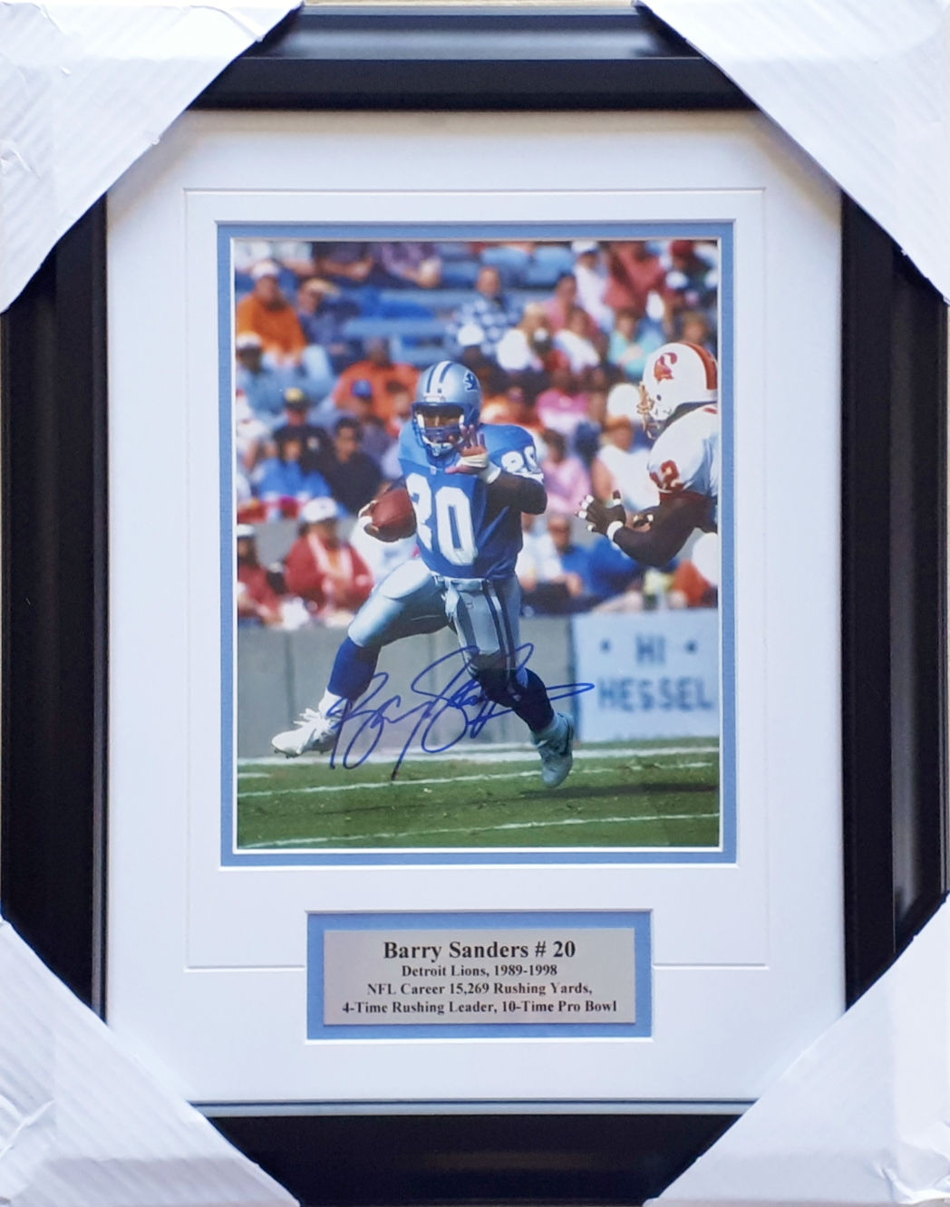 Sanders, Barry Autographed Lions 8x10 Photo Framed