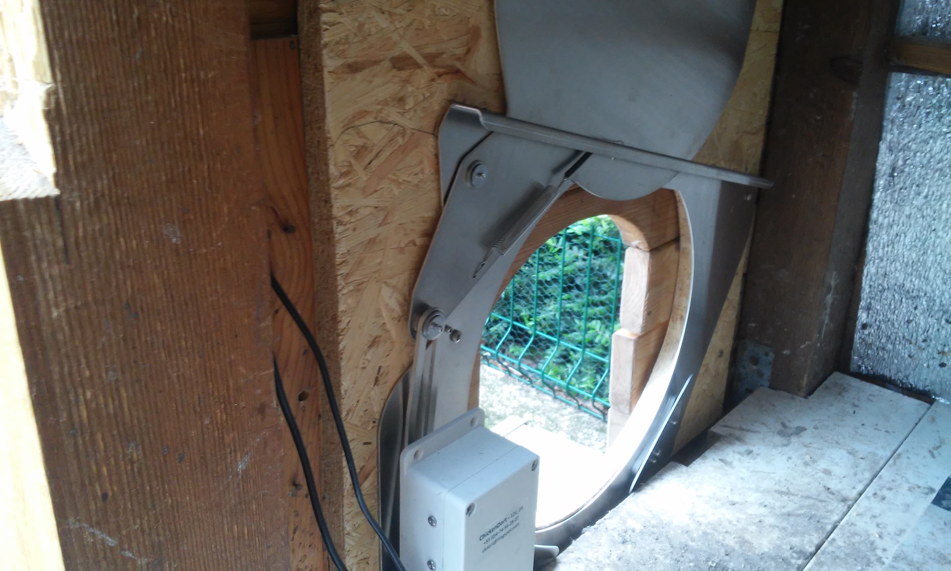 Porte poulailler automatique CKDort_23