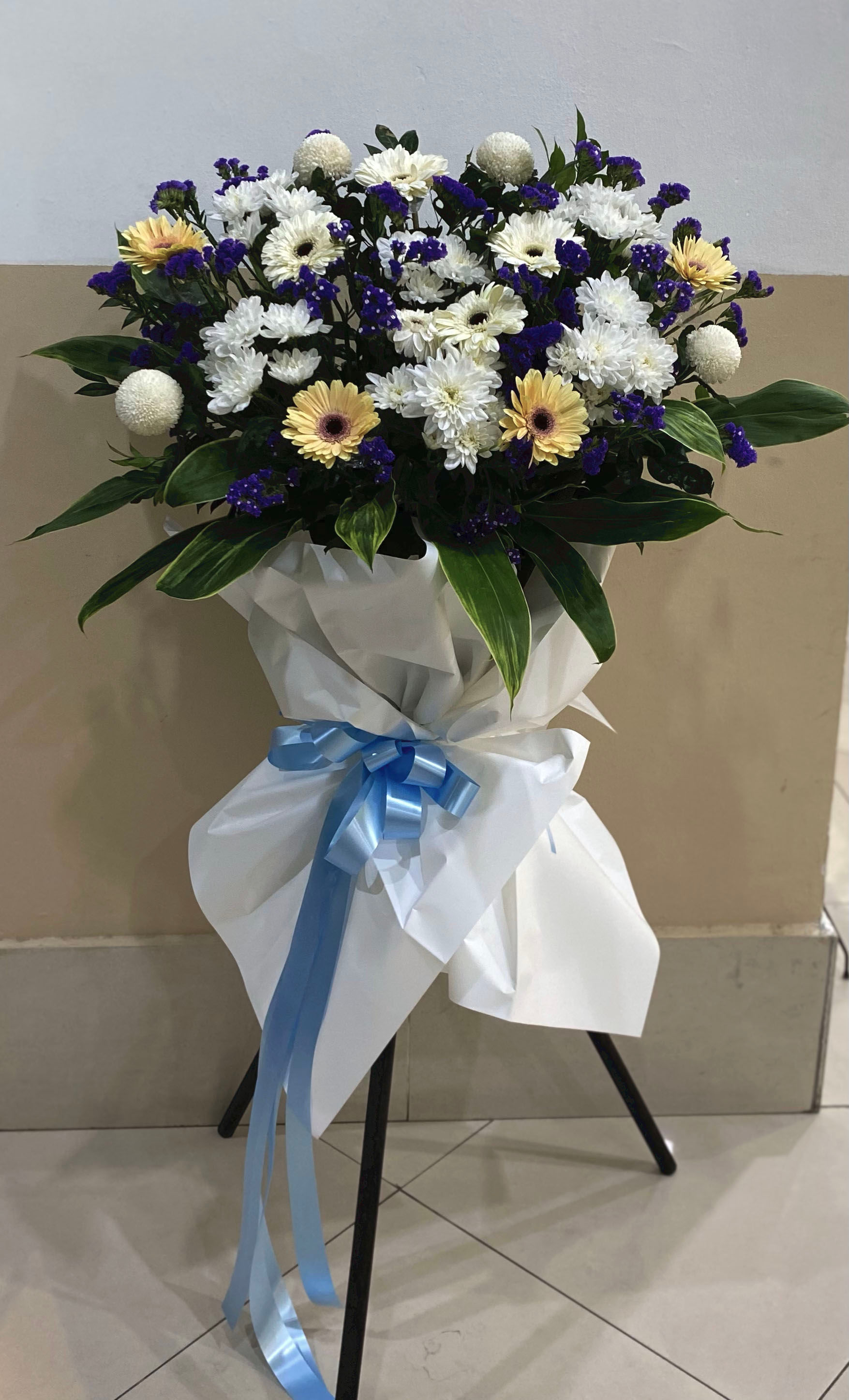Condolence Wreath C2301
