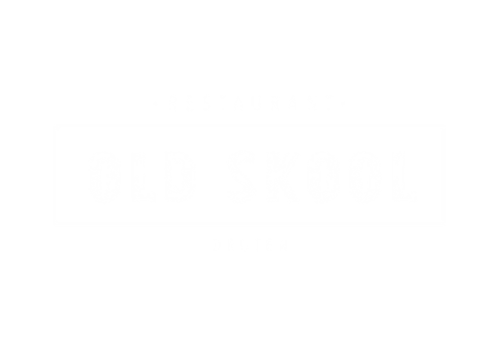 Old Skool logo wit.png