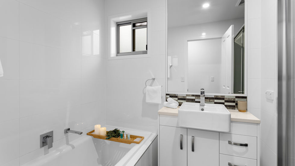 MAIN BATHROOM