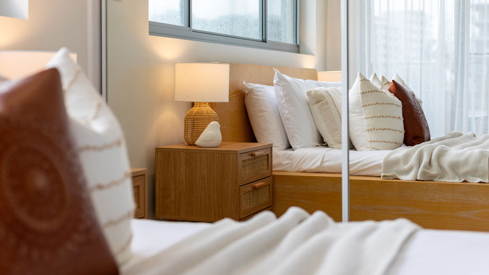MASTER BEDROOM DETAIL