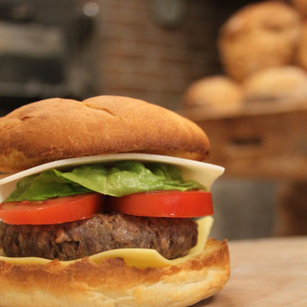 DIA INTERNACIONAL DE L’HAMBURGUESA 