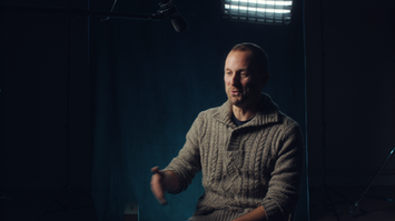 20_0549_CHASING TOKYO_ONLINE_Feature.00_01_08_12.Still006.tif