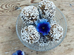 Chokladbollar med kaffecurd 