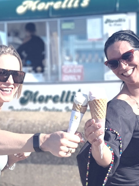 Coastal tales, quaint coastline, nature reserves & Roman ruins. Lunch at a Victorian seaside town, and culinary delights in Whitstable.
HALF-DAY