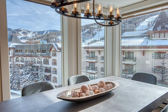 VailSpa-522_5179-diningview.jpg