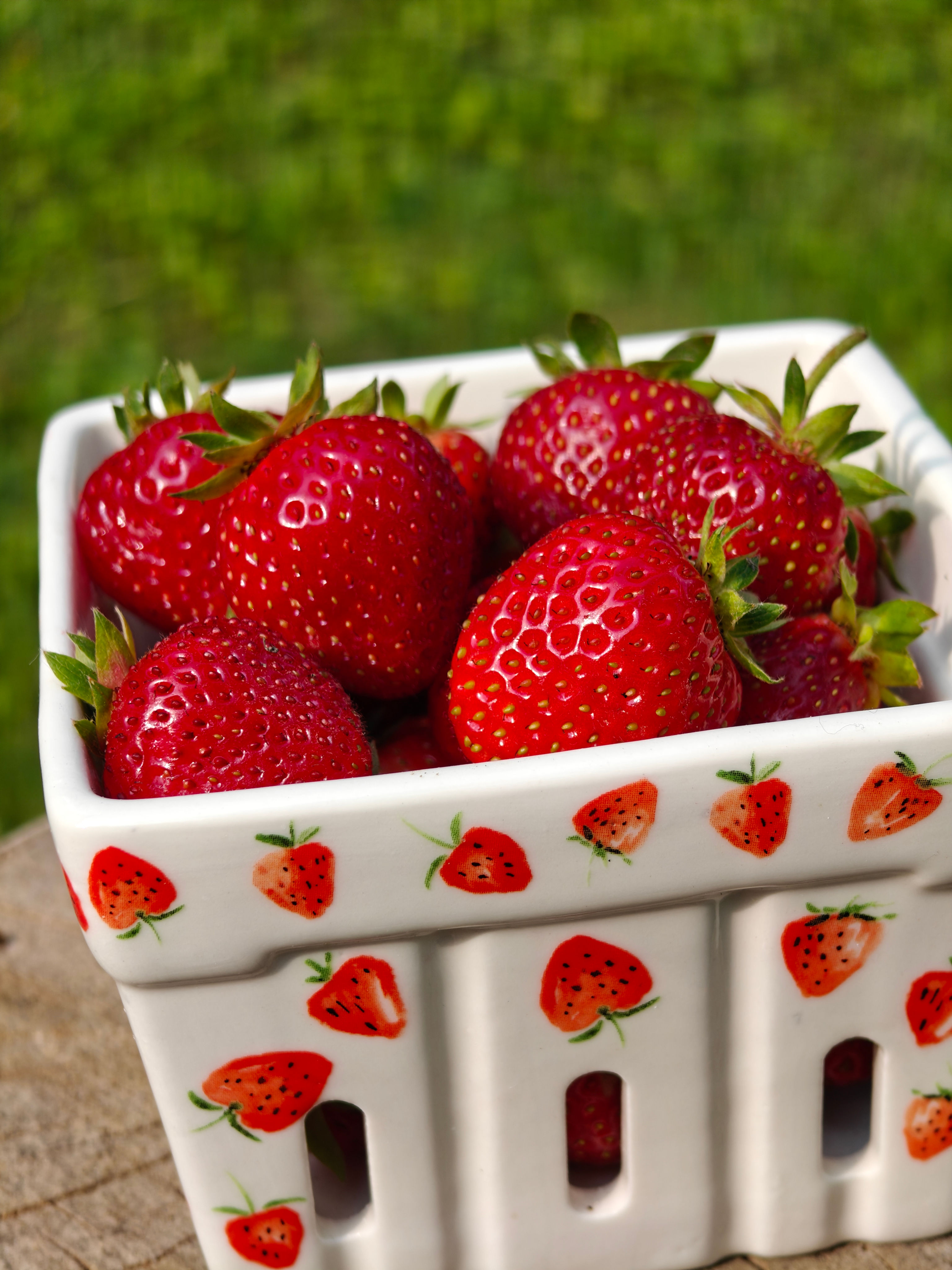 Reserve Fresh Strawberries!