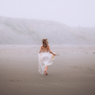 bride on the coast of Oregon