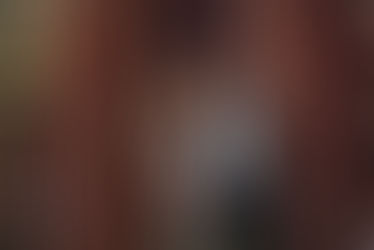 What to Wear for Engagement Photos | Outfit Tips for Natural, Timeless Engagement Photography