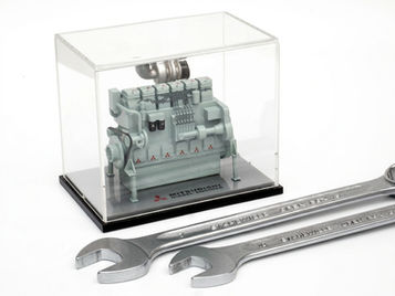 Mitsubishi diesel engine miniatuur