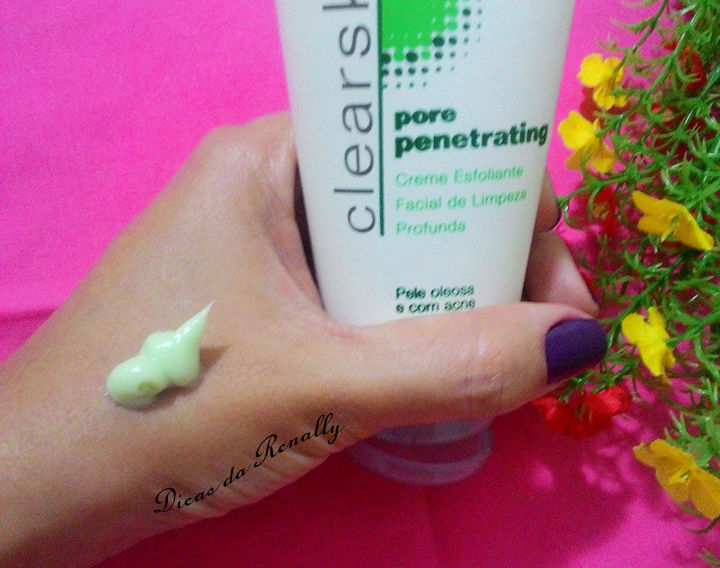 Esfoliante facial de limpeza profunda/ Avon Clearskin
