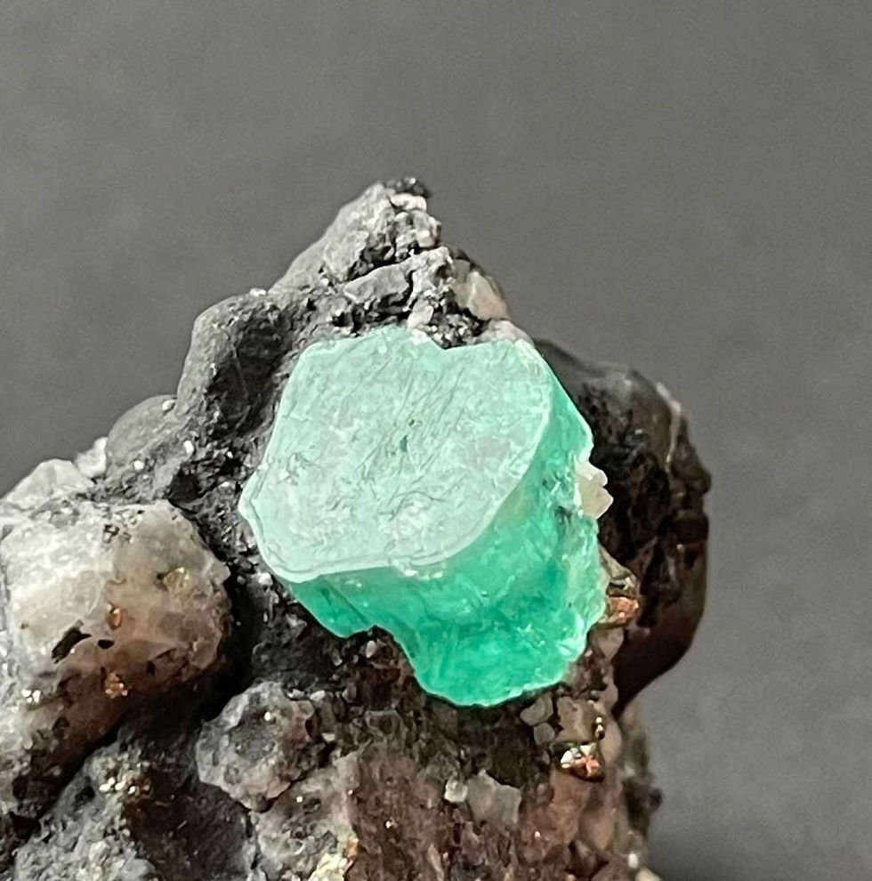 Thumbnail: Emerald - Muzo, Colombia