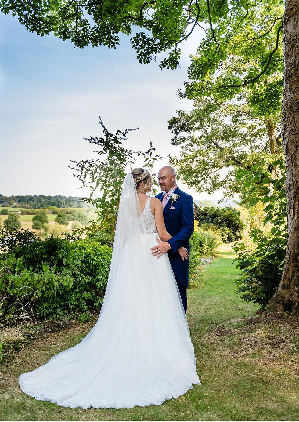 AA8157E7-7BDF-4172-B26C-64AC0BDF4479