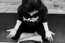 HolyYoga64