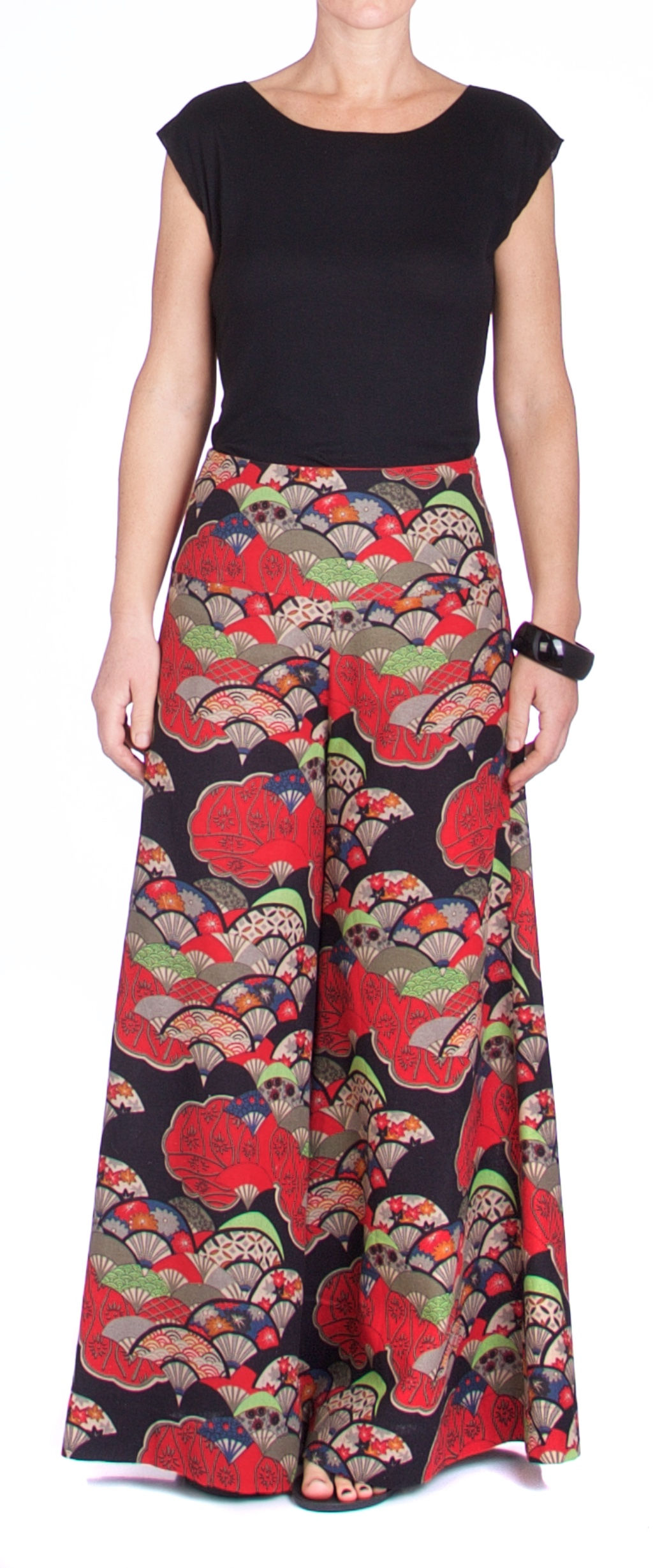 Flowy flares- Black fan