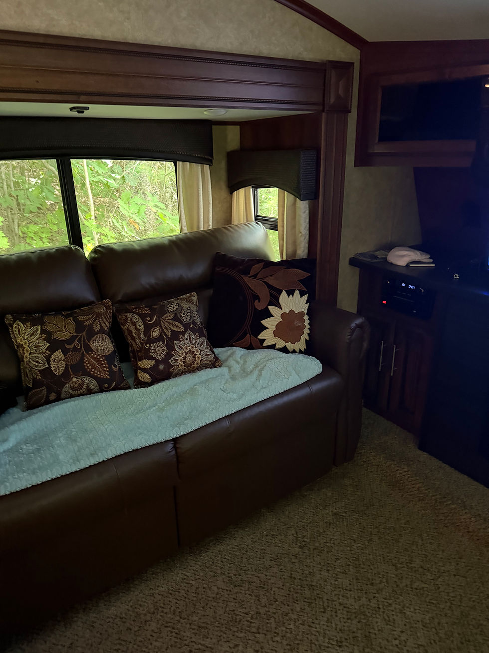 Thumbnail: 2017 Jaco Eagle Series 5th Wheel