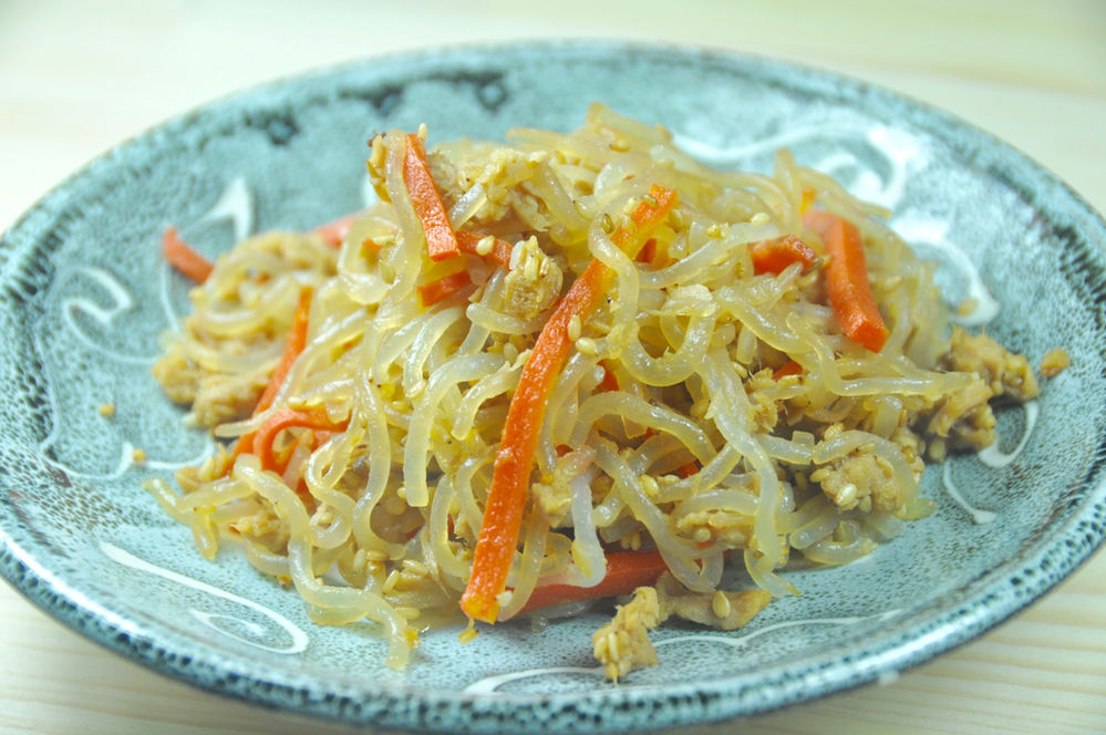 Japanesestyle Shirataki and Canned Tuna Stirfry