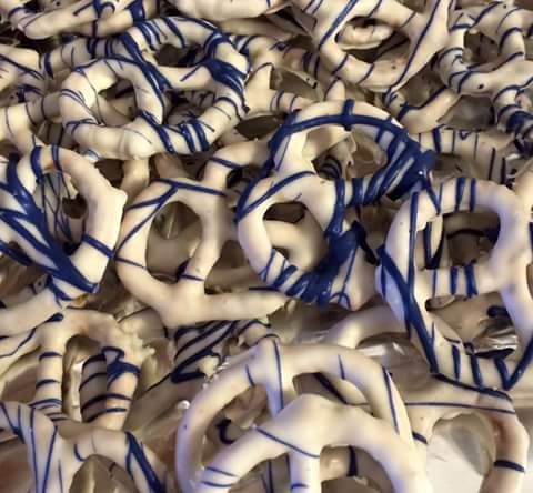 Thumbnail: Chocolate Covered Pretzels