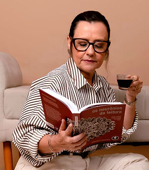 catia nascimento 2_edited_edited.jpg