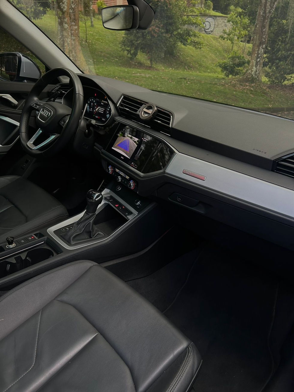 Miniatura: Audi Q3
