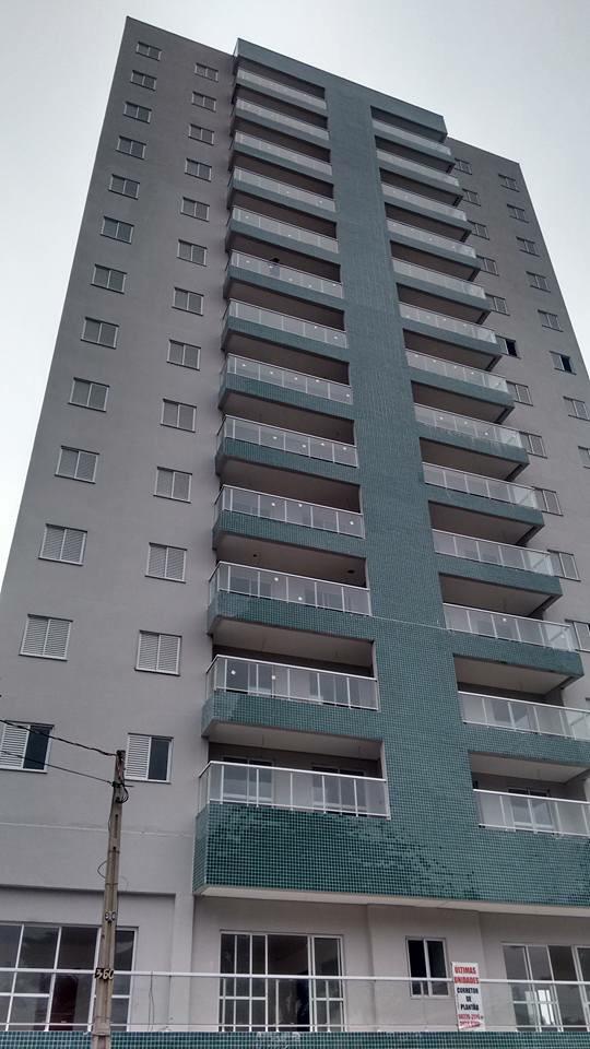 Esquadrias em geral e guarda-corpo