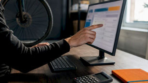 Export comptable réalisé dans une boutique-atelier