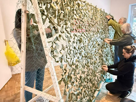 Hinweise zur Aktion *Tarnnetze flechten*