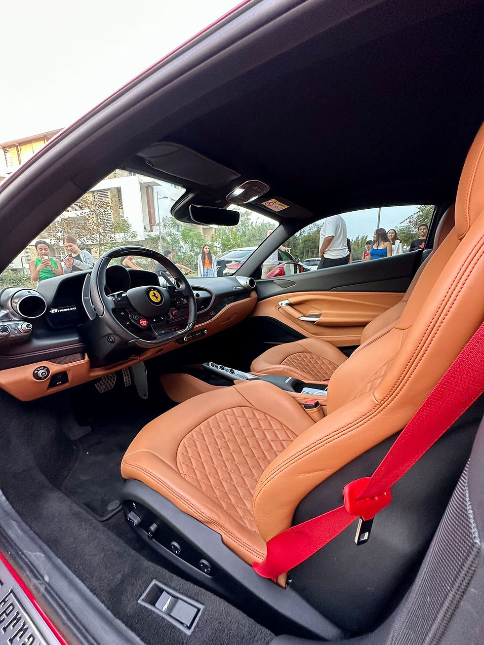 Miniature : FERRARI F8 TRIBUTO 2021 4000KM