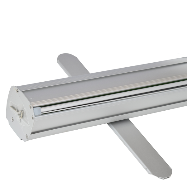 Thumbnail: Standard Retractable