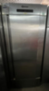 Gram Single Upright Fridge