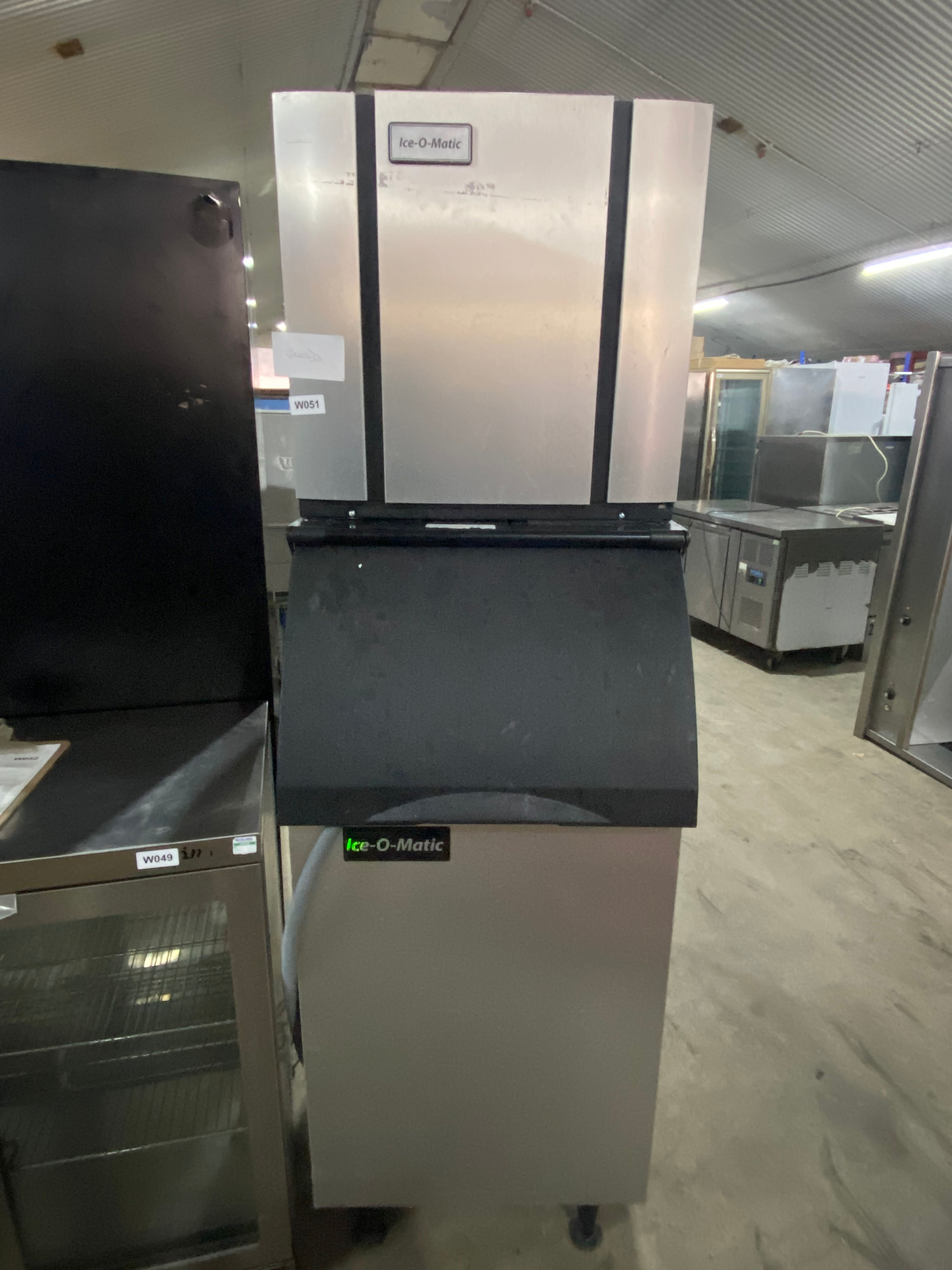 Ice Machine Ice-O-Matic