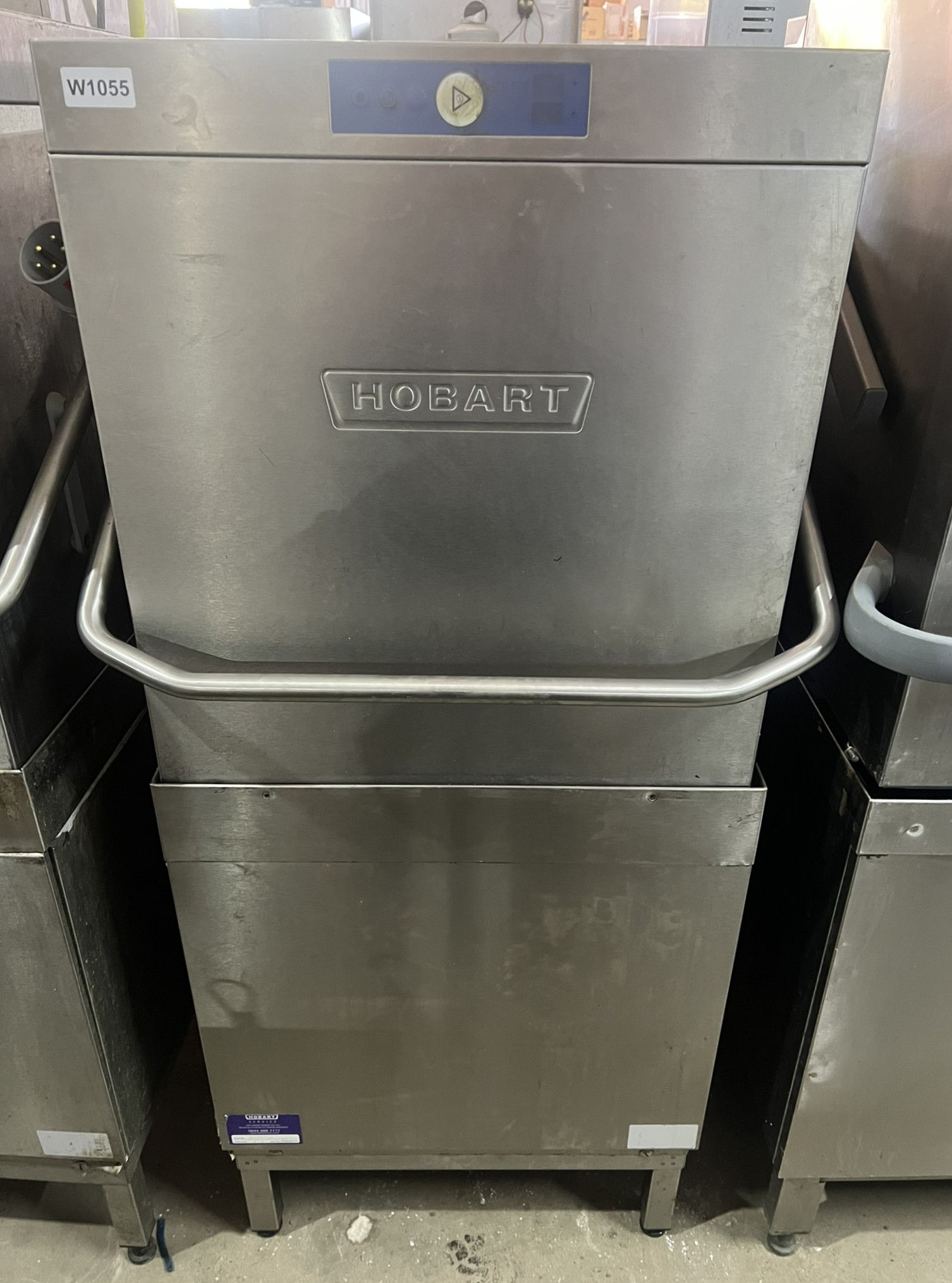 Hobart Passthrough Dishwasher