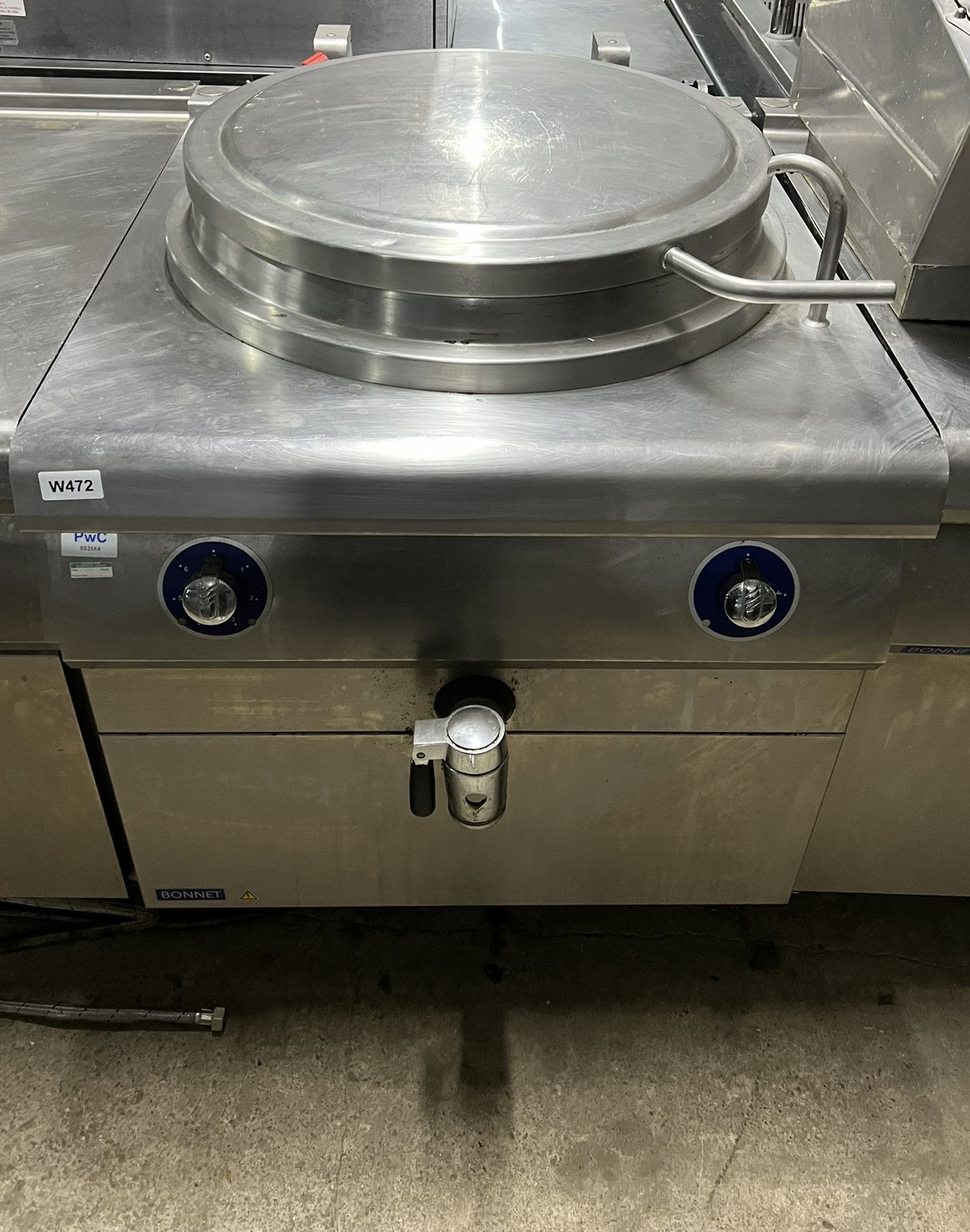 Bonnet Boiling Kettles 200L 3 Phase