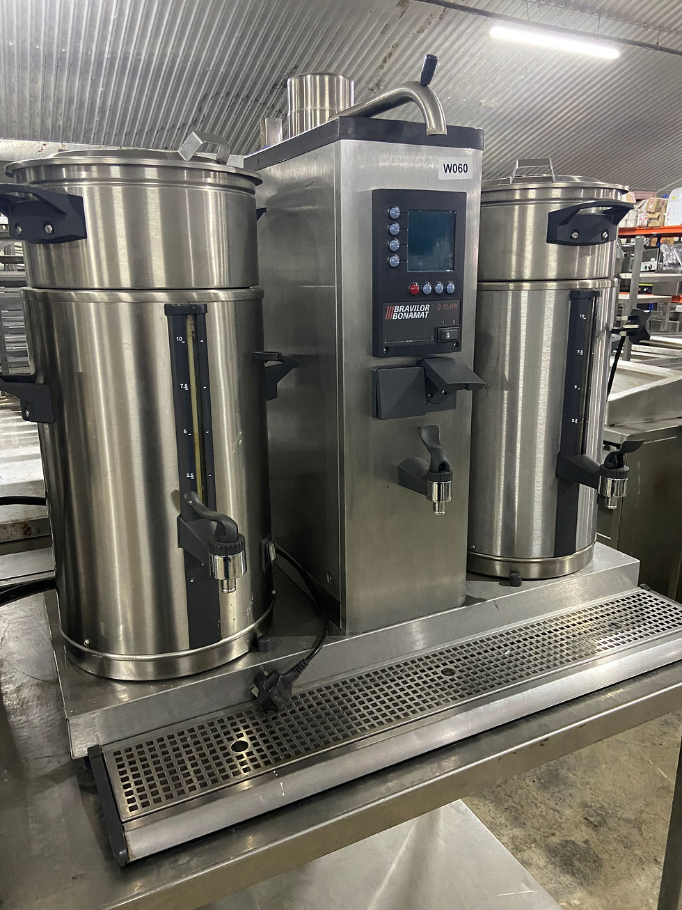 Thumbnail: Coffee Brewer Machine Bravilor Bonemat with 2x10L Coffee Urns