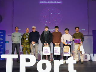 The winning team of the Mobility Hackathon