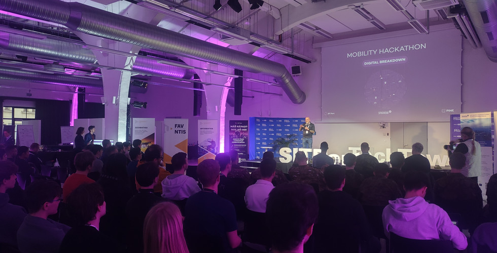 Steve Gadsdon explaining real-life FRs scenarios