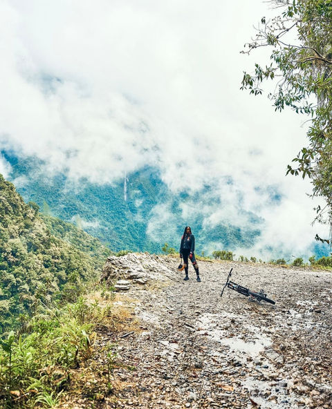 Conquer the Ultimate Adventure: Conquer the Devil's Road in Bolivia on an Epic Biking Expedition!