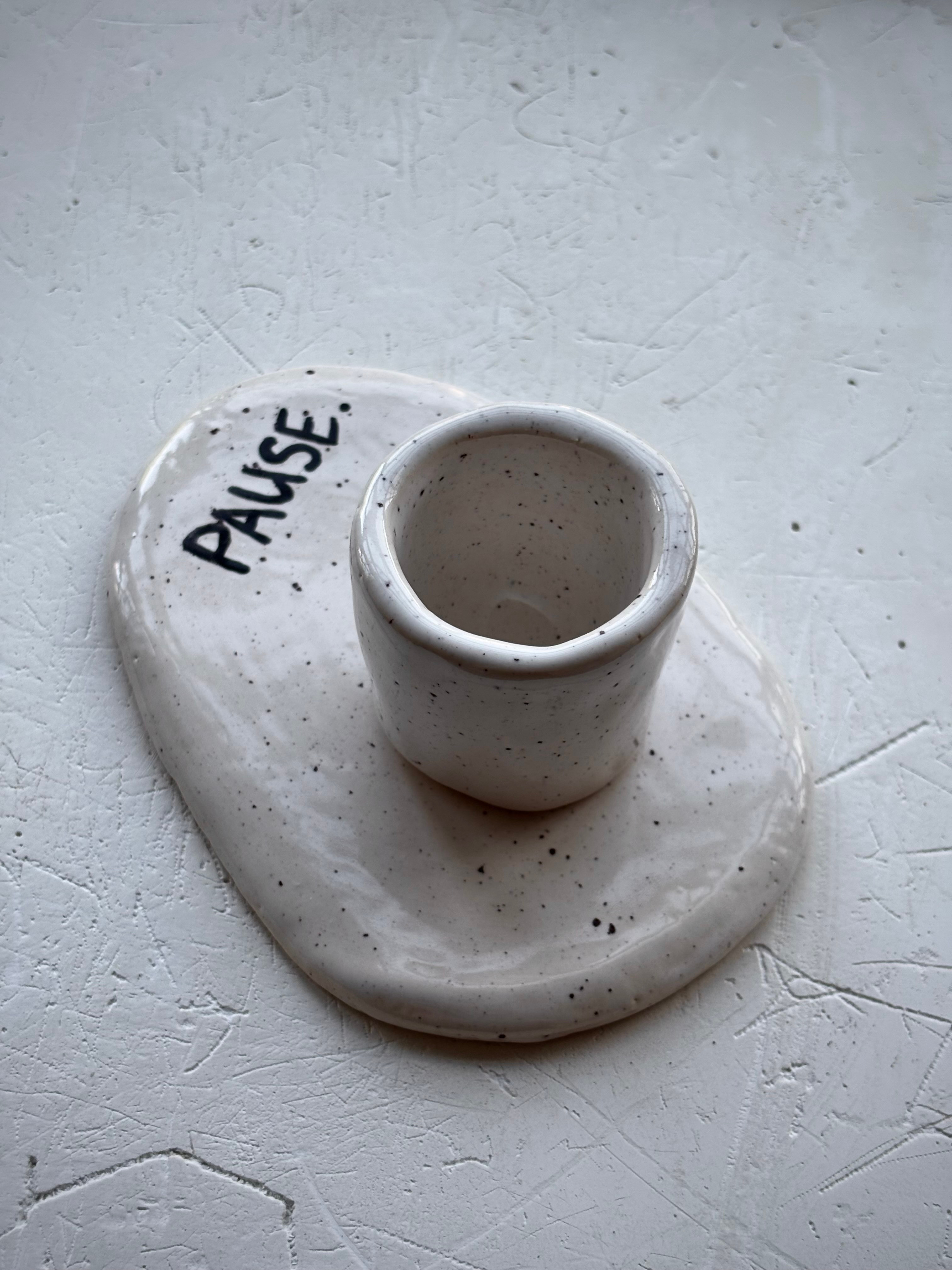 'pause.' set