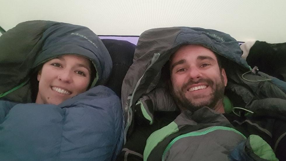 Usando os novos sacos de dormir para -40° centígrados... luxo!