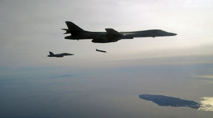 Amerika Sukses Luncurkan Rudal LRASM dari Pesawat Bomber B1-B